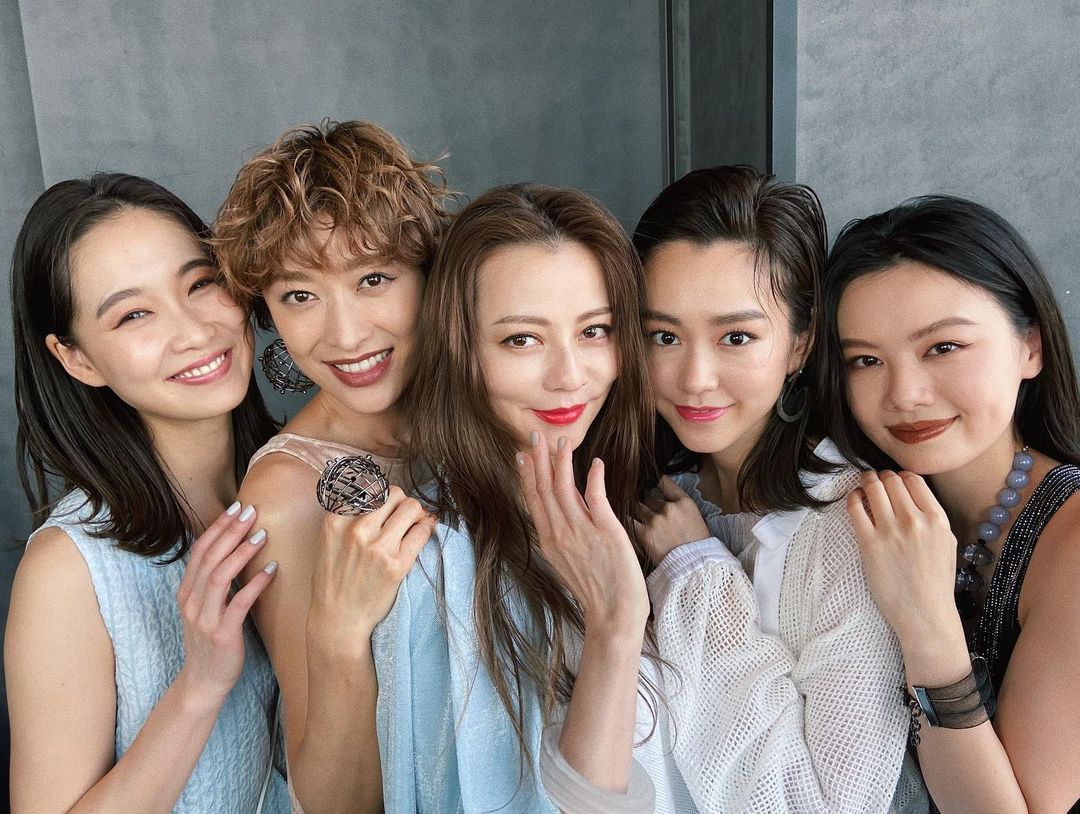 泉はる 今日はginger12周年イベントでした また皆さんにお会いできる機会を楽しみにしています 美しいお姉さま方と Ginger12th Emporio Moe Zine 泉はる 今日はginger12周年イベントでした また皆さんにお会いできる機会を楽しみにしています 美しいお姉さま方と Ginger12th Emporio Moe Zine