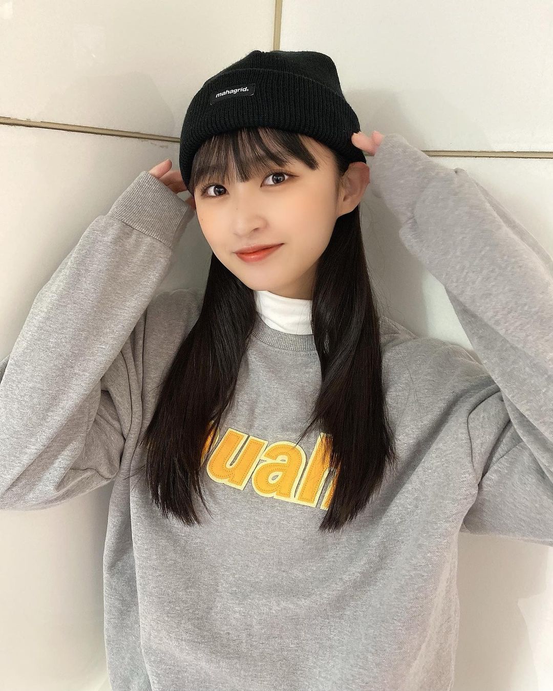 松本日向 いつもと変えてみた 前髪伸びてきた ストリート系女子 ニット帽 ビーニー トレーナー女子 ビーニー女子 ストリートコーデ Moe Zine 松本日向 いつもと変えてみた 前髪伸びてきた ストリート系女子 ニット帽 ビーニー トレーナー女子 ビーニー女子 ストリートコーデ Moe Zine