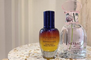 最近はぽかぽかで、
どんどん春が近づいて来ていますね

今年のラッキーカラーのピンクの香りを
纏うのがいいみたいなので
プレゼントして頂いたロクシタンの
エルバ...