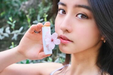 @esteelauder @esteelauderjapan
#EsteeModel

お庭の桜がもう散り始めました、風が吹くたび花びらが舞ってとても美しいです...