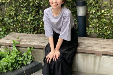 .
@billys_tokyo 別注のスタンスミス
白いスニーカーって浮いちゃう感じがして
中々手が出せなかったけど、、
ヒール部分にミルクティーベージュ
アク...