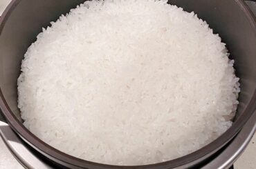 *
最大の幸せをくれる炊き立てのご飯

お世話になっている方から山形のお米をいただいたので
さっそく炊きました

ああ、冷凍するのがもったいない！
(2膳食べた...