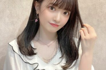 髪の毛を暗くしてもらいました✿
ほんのり透け感があって、感動して聞いてみたら、
ラベンダーとグレーか混ざってるみたいです♪

@mio___324 さんあり...