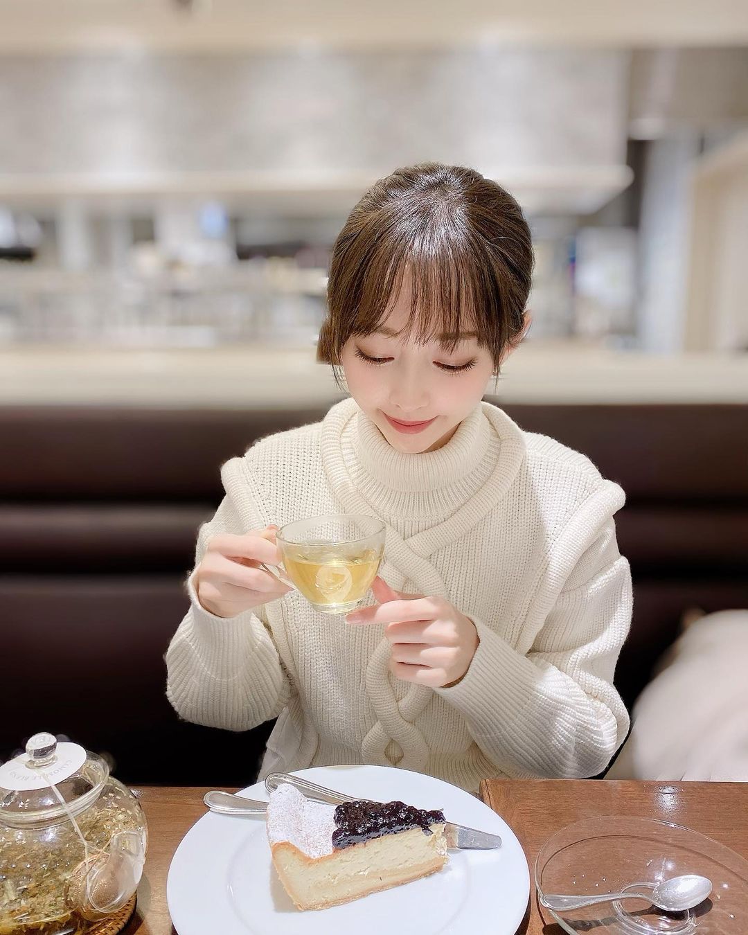 林紗久羅 定期的に行く Harbs 大きなケーキがたまに食べたくなる 今日はダンスレッスン頑張ってきたよ ハーブス アンスリード Moe Zine