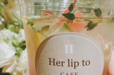 SHOPPING EVENT会場にティースタンドを作ったの

Herliptoのカフェがあったら行きたいって声をたくさんいただくので、できたらいいなって妄想しな...