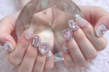 生誕に向けて爪を世界一自分好みに
#newnails...