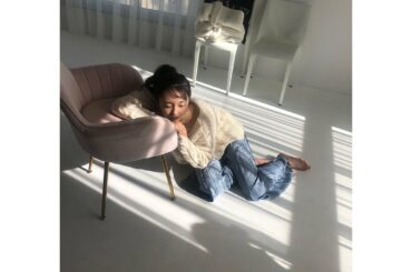 そういえば、今年のFCイベントで販売したカレンダーのオフショット載せてなかった！！
今年は完全にセルフプロデュースで、メイクさんやスタイリストさんに自分のやりた...