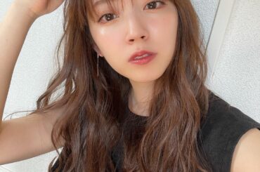 ︎
メイクが上手くいってルンルンだった日︎

夏っぽいラメパレットも、ジュワッとツヤっとする日焼け色チークもとっても良かった︎ @diormakeup 

そし...