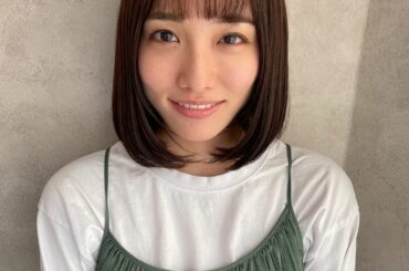 *
AFLOAT SHONANにて、
カットカラーしてもらいました
自然なカラーの出来上がりに気分が上がります
全体は今伸ばそうと思ってるので切らずに、前髪を少...