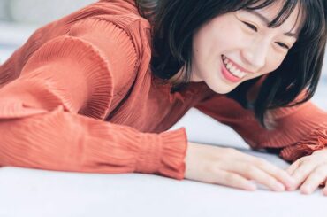 *
机に突っ伏している人のようになってしまった

#反射すごい...