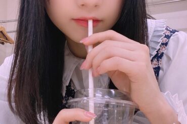 ﻿
最近すぐアイスコーヒー飲みたくなっちゃう﻿
﻿
﻿
#juicejuice #稲場愛香 #まなかん #アイドル #idol ﻿
#アイスコーヒー #他撮り風...