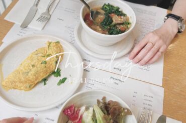 .
︎𝐵𝑙𝑎𝑘𝑒 𝑇𝑖𝑚𝑒𓌉◯𓇋

お昼ご飯を食べ損ねた私達が
偶然の再会。

ちょっと小休憩して、今日も頑張るぞ︎

#lunch #blake...