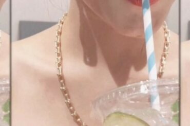 #TiffanyxCatStreet
@tiffanyandco

カフェも素敵すぎてチョコレートケーキ美味しすぎて美味しいって思わず撮影中でも言っちゃったの本...