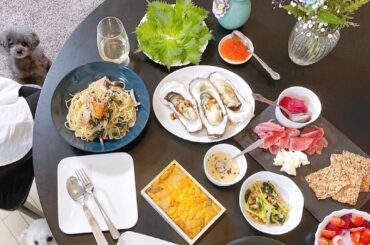 .

⋆˖⟡𝐷𝑖𝑛𝑛𝑒𝑟 𝑡𝑖𝑚𝑒𓌉◯𓇋˖⋆

可愛らしいお客さんが来てくれて、
美味しいご飯を食べました♡

とろんとろんの箱ウニ
大きめの牡蠣にいくら︎

...