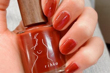 この色、このツヤ、素敵すぎるます♡
@rihka_official 
.
.
放置少女の衣装とバッチリ︎...