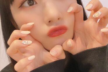 new nail .*･ﾟ﻿
﻿
﻿
﻿
#juicejuice #稲場愛香 #まなかん #アイドル #idol ﻿
#ネイル #ホワイトネイル #白ネイル #...