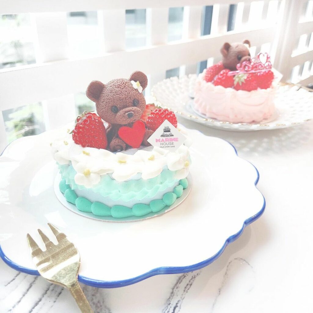 ホールケーキ Moe Zine ホールケーキ Moe Zine
