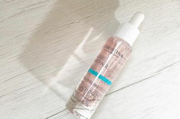 .
念願のCHRISTINAテラスキン𓂃
@christinajapan 

クリスティーナのスキンケア
色々集めたいな〜

#christina #クリスティ...