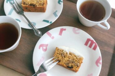 昔から存在は知っていたけど
初めて食べたキャロットケーキの
香辛料の香りとフロスティングの甘酸っぱさが美味しくて
私も作りたいなぁと挑戦した日。

簡単なレ...