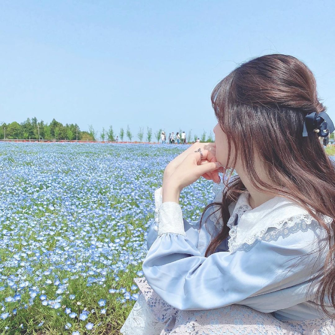 田北香世子 ネモフィラ ネモフィラ畑 お花畑 富田さとにわ耕園 Swankiss お花畑コーデ Moe Zine 田北香世子 ネモフィラ ネモフィラ畑 お花畑 富田さとにわ耕園 Swankiss お花畑コーデ Moe Zine