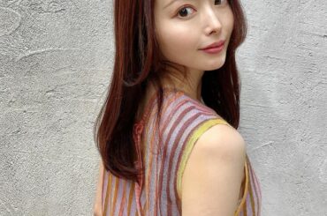 先月のヘアカラーがとっても好評だったので、時差投稿

ピンクとラベンダーを混ぜた"チェリーカラー"
染めたてのピンク感が最高に可愛い！ピンクってヘアカラーの中で...