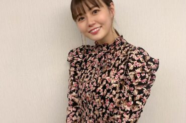 出演情報です

本日5月11日(火)深夜25:56〜
『にゅーくりぃむ』に出演させていただきます！
大好きな番組にまたも出させていただけて嬉しい〜！！

今回は...