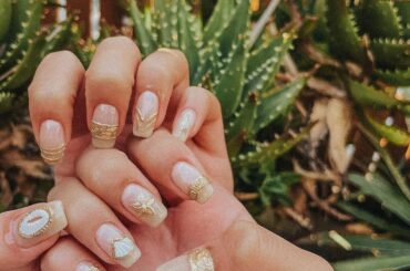 ．
おにゅうはハワジュネイル♡
夏を感じるハワイアンジュエリーを全爪に...