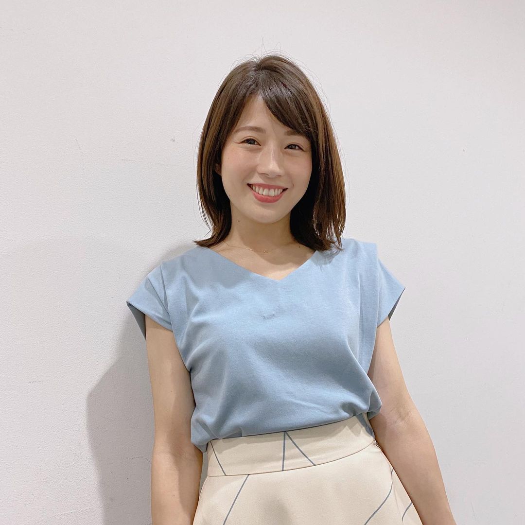 田中萌 噛みすぎた こんな笑っている場合ではない 衣装タグ付けしました 先日の 衣装 テレビ朝日 アナウンサー 田中萌 Moe Zine