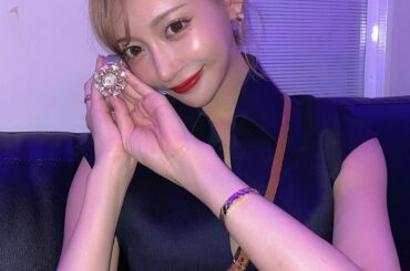 きらきら〜✧
アクセサリーに負けないくらい肌も輝かせといた
@kisshada_official 毎日してる！！...