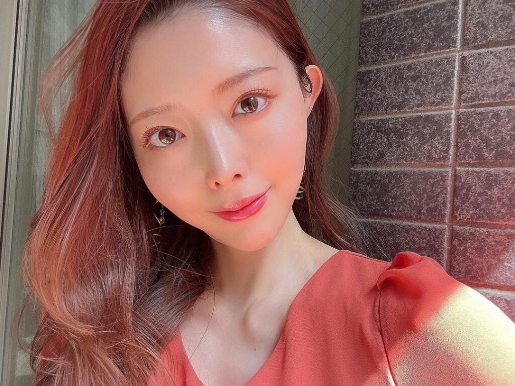 Orangemakeup Moe Zine