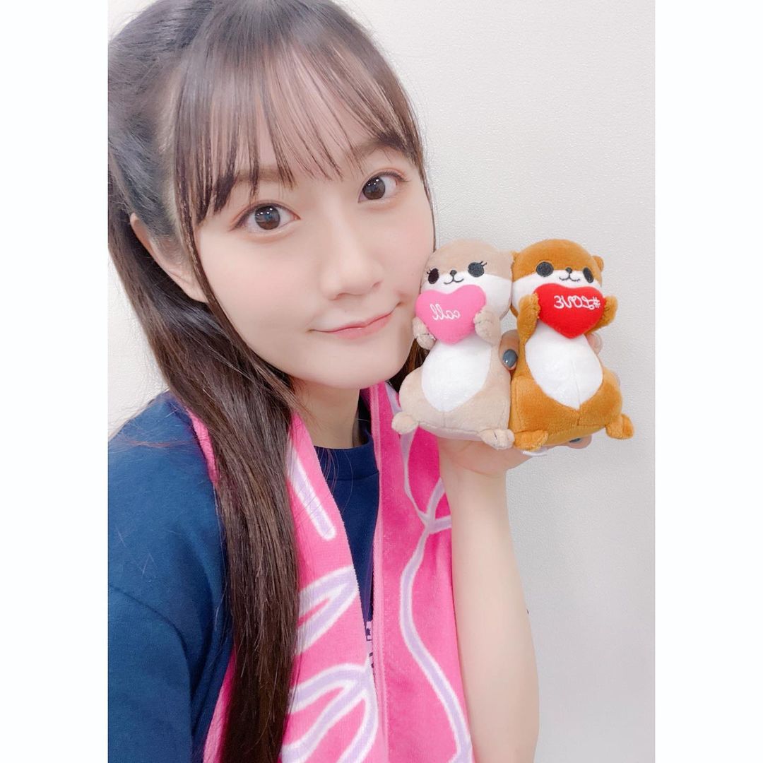 小倉唯 2人並ぶと最強にかわいい 小倉唯 Live 21 Relovecall グッズの受付 まもなく18時まで Relovecall Moe Zine