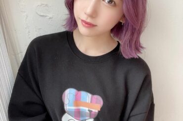 髪切った
外ハネ用の長さ！
.
キメ顔してたけど恥ずかしくて笑っちゃった...