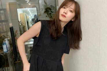 ︎
@clane_official × 田中みな実さんコラボのお洋服。

予約の段階で即売り切れで落ち込んでたら
みなみさんが連絡くださって...
ぜひ贈らせて...