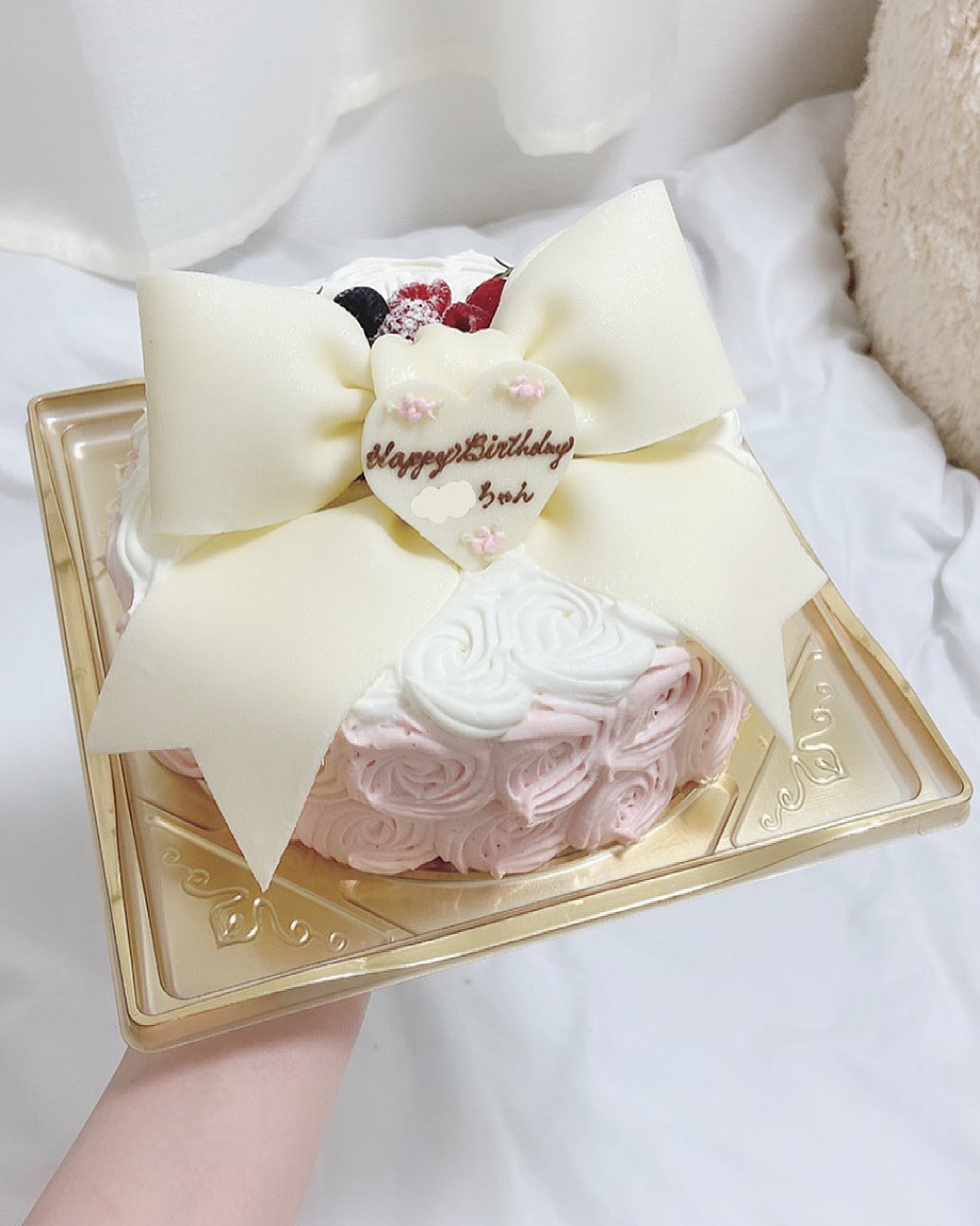 山根涼羽 ゚ ゚ この前 親友のお誕生日をお祝いしました サプライズ緊張した この前のワッフルの投稿の子です ゚ 誕生日ケーキ ケーキ 誕生日サプライズ Moe Zine 山根涼羽 ゚ ゚ この前 親友のお誕生日をお祝いしました サプライズ緊張した この前のワッフルの投稿の子です ゚ 誕生日ケーキ ケーキ 誕生日サプライズ Moe Zine