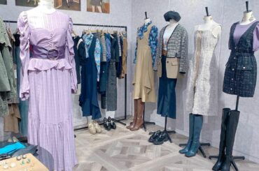 ㅤㅤㅤ
@redyazel さんの展示会へ
#redyazel さんらしいデザインだったり
秋の新作のお洋服がとっても可愛かった︎
プレスの方とお話ししながらお...