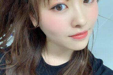 コンサートの時のメイク好評だったから分かりやすいの載せる
.
メンバーとかスタッフさんにも可愛いねっていわれた
メイクさんって本当すごい
.
.
#コンサート#...