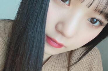 ﻿
自然光しか勝たん！となった日。。笑﻿
﻿
﻿
﻿
#juicejuice #稲場愛香 #まなかん #アイドル #idol ﻿
#自然光 #自撮り #1枚目盛...