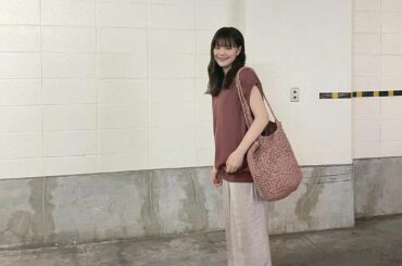 いつかのあつかったひの。今日はさむいね
tops  @throw_by_sly 
bottoms @hm
bag @zara 
shoes  @jimmycho...