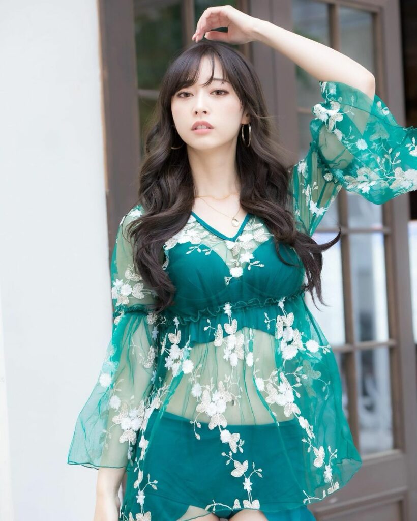 韓国水着 Moe Zine