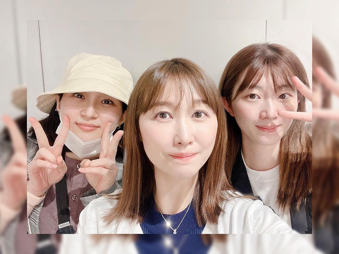 浦野一美 𝑊𝑒 𝑎𝑟𝑒 𝑡ℎ𝑒 𓅸 たなみんもなかやんも みんな大人になって 優しくて暖かくて なんだかとても居心地が良いな 変わらないのは 大好 Moe Zine