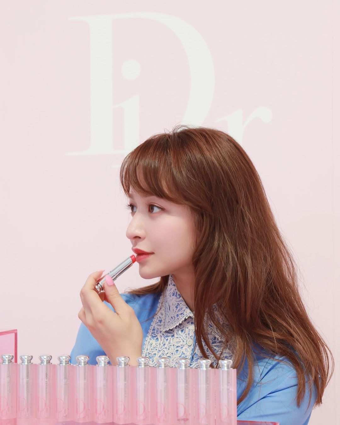 野崎萌香 銀座三越の期間限定のpop Upでも ディオール タイム トゥ グロウ の 世界観が味わえるんだって 色付きでちゃんとケアしてくれて カラバリも沢山あるので Moe Zine 野崎萌香 銀座三越の期間限定のpop Upでも ディオール タイム トゥ グロウ の 世界観が味わえるんだって 色付きでちゃんとケアしてくれて カラバリも沢山あるので Moe Zine