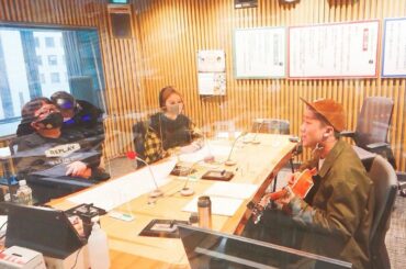 ㅤㅤㅤㅤㅤㅤㅤㅤㅤㅤㅤㅤㅤ
2020.01.16
#ニッポン放送 「#天野ひろゆき #ルート930 」
ゲストは
#瑛人 さんでした！
生歌生演奏を披露して...