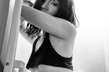 みえそうでみえない？
.
.
#artイワタ#グラビア#グラビアアイドル
#インスタグラビア#モノクロ#japanesegirl#japaneseidol#In...