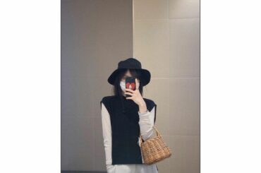 お私服です。
夏ですので籠ですのよ。...