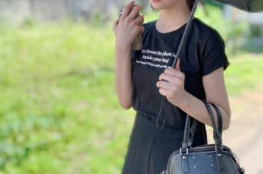 .

#resexxy さんのTシャツに合わせて
真っ黒コーデです

ヘアはシュシュでまとめました...