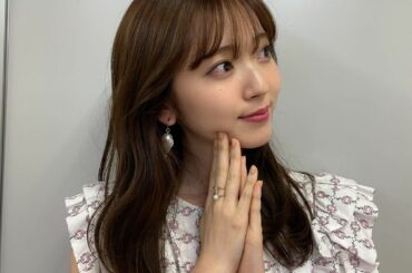 ︎﻿
本日！木曜はクラシックTV！﻿
先週の衣装紹介をしていなかったので載せます﻿
﻿
先週は、#松井玲奈 さんをお迎えして、#天才作曲家たちのキケンな恋愛 特...