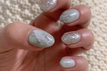 かなり伸びたのでネイル変えました

マットかけたの久しぶり！
ミント×シルバーで涼しげになりました！

#ネイル　#夏ネイル...