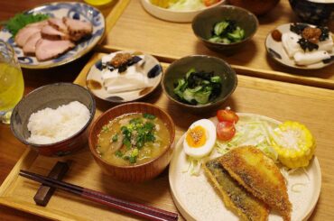 パパとママお疲れぎみだから、どうぞ〜！
・
テーブルにしっかりとデカビタが用意されていた
こういう可愛いところ、だいすきお疲れ気味でも、ココロがちょっとトゲトゲ...