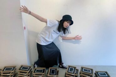 サインかいた！届きましたか！
Tシャツ在庫残りわずか、ハイライトからぜひ。
#mikotophotoexhibition...