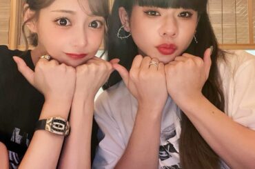 うちらかわいすぎてひよってるやついる？
#ランチ #おそろコーデ...